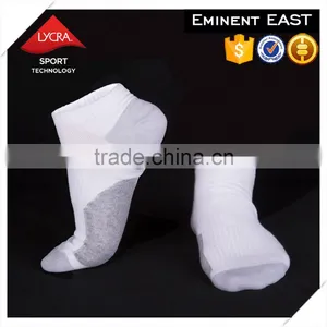Wholesale Custom Technical Plain Knitting Lycra Silver Cotton Blend Yarn Men Sport Socks thumbnail-1