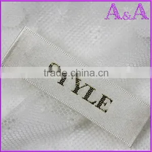 Custom High Quality Hem Woven Textile Printed Fabric Brand Size Care Label for Clothing thumbnail-5