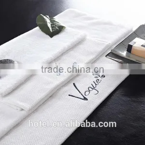 100% Cotton Hotel Towel Set thumbnail-1