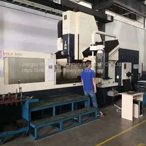 Hwacheon 2.8x1.25m Gantry Machining Center thumbnail-1