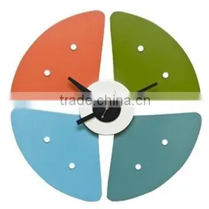 Beautiful Wooden Petal Clock thumbnail-1