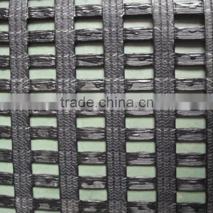Warp-knitting High Quality Unixial Olyester Geogrid Coated PVC thumbnail-6