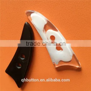 RESIN FLATBACK HORN BUTTON thumbnail-3