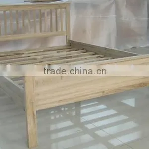 Double Oak Wood Bed thumbnail-1