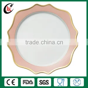 Wholesale High Grade 13 Inch Luxury Ceramic Decorative Gold Charger Plates for Wedding thumbnail-2