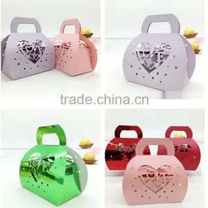 Lovely Wedding Favor Boxes With Handle thumbnail-2