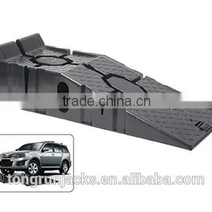 Torin BigRed 2.5TON Plastic Car Ramp thumbnail-1