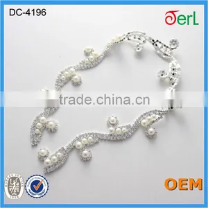 Crystal Rhinestone Trimming, Metal Claw Base Dress Chain and Trims With Plastic Pearl thumbnail-4