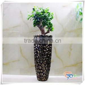Black Resin Tall Pots Flower Planter thumbnail-5