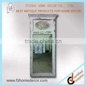 Decorative Wooden Wall Mirror With Resin Decor thumbnail-1