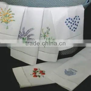DINING TABLE SET WITH HAND EMBROIDERED DETAILS, 100% MADE FROM NATURAL SILK IN VIETNAM thumbnail-1