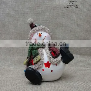 Hot Selling Christmas Snowman Figurine thumbnail-3