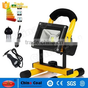 Aluminum Portable Outdoor 20w 30w Rechargeable Flood Lights thumbnail-4