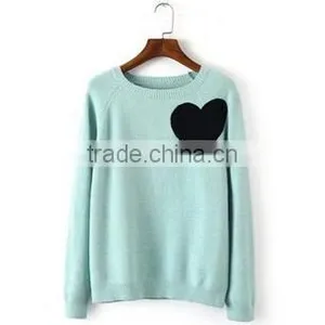 Round Collar Cute Heart Pattern Sweater thumbnail-4