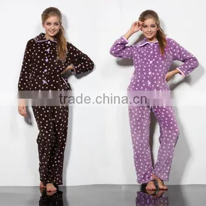 High Quality New Style OEM Design Fleece Housewear thumbnail-3