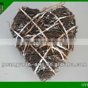Handmade Heart Shaped Rattan Wreaths thumbnail-1