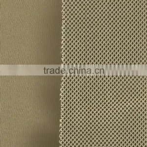 Low Price 100% Polyester 3D Sandwich Air Mesh Fabric Best for Bags / Car Seat Cover / Shoes thumbnail-4