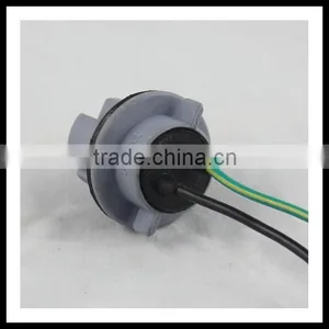 China Supplier 7440 Bulb Socket Brake Turn Signal Light Harness Wire LED Pig Tail Plug 992 T20 thumbnail-1