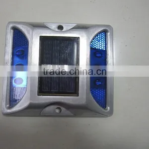 Anti-high Temperature Aluminum Led Solar Road Stud thumbnail-4