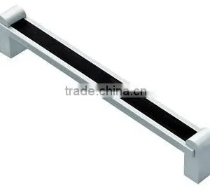 High Quality Furniture Hardware Aluminium Alloy Cabinet Handle thumbnail-1