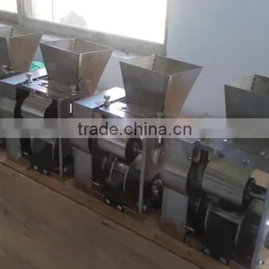 Chinese Dumpling Wrapper Making Machine thumbnail-2