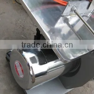 Best Quality JG-210A Bone Sawing Machine thumbnail-4