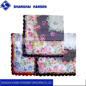 Hansen's Gift Box Crochet Lace Handkerchief thumbnail-1
