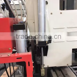 China Jinan Professional Manufacture High Quality With CE XJ1325 Furniture Making Cnc Router Machine Price thumbnail-5