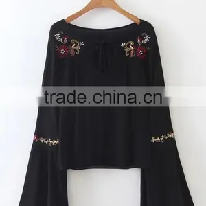 Runwaylover EY2366B Ladies Fashion Flare Sleeve Embroidery Blouse thumbnail-3