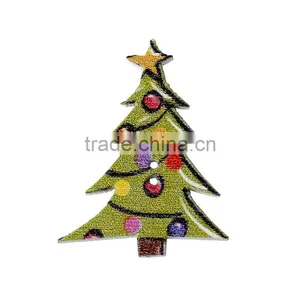 Cheap 3cmx2.3cm Christmas Tree Green Two Holes Wood Button in Bulk thumbnail-1