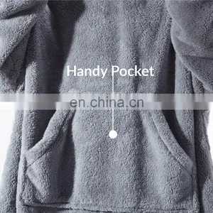 Versatile Microfiber Polyester Fabric Fluffy Lightweight Durable Wearable Sherpa Blanket thumbnail-6