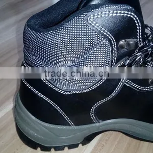 Industrial Low Price Waterproof Oil-resistant Safety Shoe, WT-2005 thumbnail-5