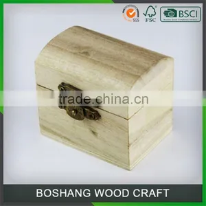 Custom Wood Makeup Box thumbnail-3