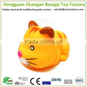 Farm Animal Character Water Squirter Vinyl Cat Toy Quality Choice thumbnail-1