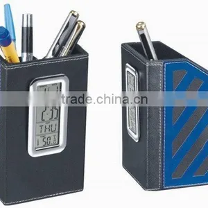 Pen Holder Clock thumbnail-1