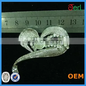 Fashion Design Heart Shape Rhinestone Brooch Pin With Pearls,Brooches and Pins for Wedding Bouquet thumbnail-6