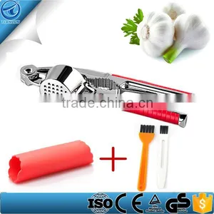 Professional Garlic Crusher ,Ginger Crusher With Silicone Garlic Peeler and Cleaning Brush thumbnail-1