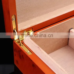 Chinese Factories Wholesale Custom Luxurious Wooden Cigar Box, Portable Gift Box thumbnail-4