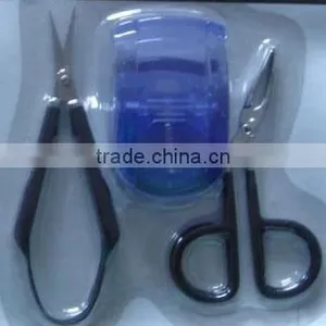 Eye Deal Set (eyebrow Tweezer, Eyelash Curler, Beauty Scissors) thumbnail-1