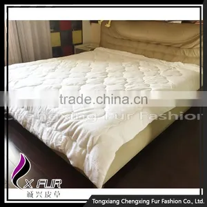 CX-Q-01 In Stock Cheap Price High Quality Coral Quilt for Sale thumbnail-1