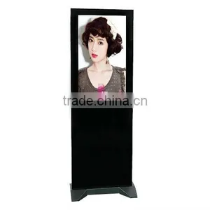 32 Inch Indoor Free Stand Lcd Digital Signage thumbnail-1