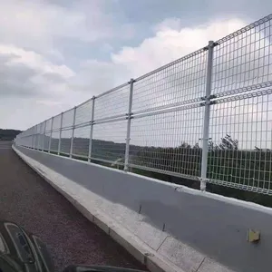 Usb Key Protection Isolation Frame Fence Net, Low-carbon Steel Wire Welded Isolation Fence for Expressways thumbnail-3