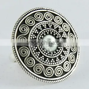 Oxidized Rava Work 925 Sterling Silver Ring thumbnail-1