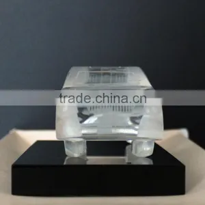 Custom Crystal Glass Model Car thumbnail-5