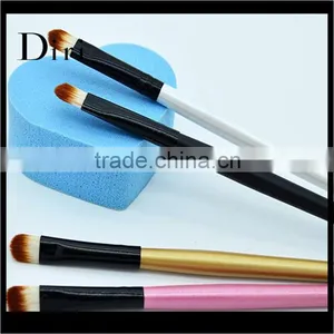Diri Single Small Cosmetic Eye Shadow Brush thumbnail-3