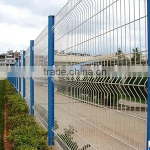Crimped Panel Fencing thumbnail-1