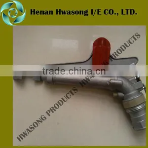 PY40 Model Spray Gun in Garden thumbnail-1