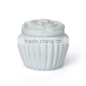 Beautiful White Resin Jewelry Box thumbnail-3