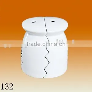 Porcelain Salt and Pepper Shaker Wedding Favors thumbnail-1