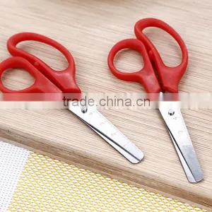 Factory Price Scissors Plastic Handle Office Scissors Cheap thumbnail-4